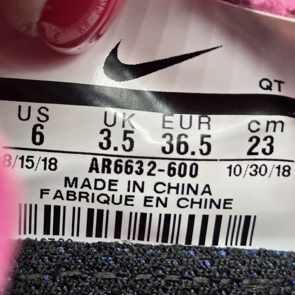 Nike Air VaporMax 2019 Active Fuchsia Women's Shoes Size 6 - Picture 8 of 8
